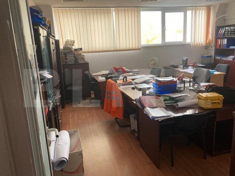 Spatiu de birou, 576 mp, 20 parcari, zona strazii Fabricii