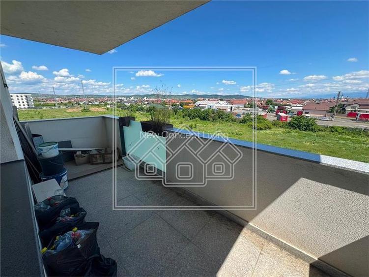 Ap cu 3 camere, 2 bai, 2 balcoane - etaj 3/4 - Calea Surii Mici - 13