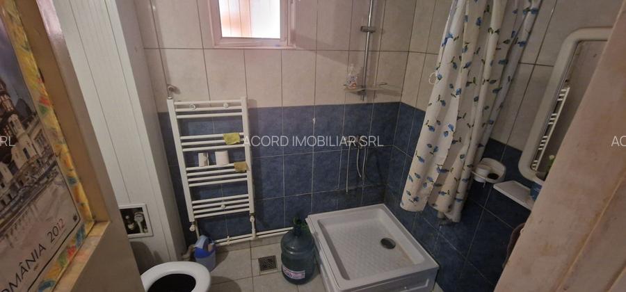 Trei camere etajul 1 , apartament Central. - 6