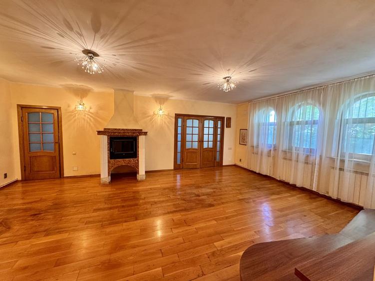 CASA / VILA SNAGOV, 1490mp DE TEREN + GARAJ SI GARSONIERA