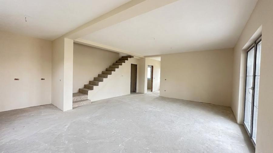 Duplex premium cu design modern | 113 mp util | 3 bai | zid dublu | Mosnita Noua