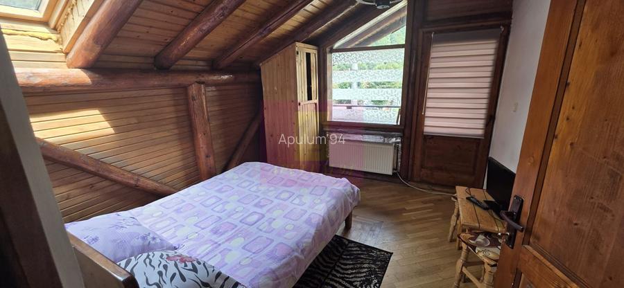 Cabana cu 4 camere de vanzare in Sinaia - 6
