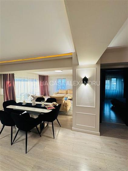 Apartament 3 camere  de vanzare  Centru - Sfantul Lazar, - 2