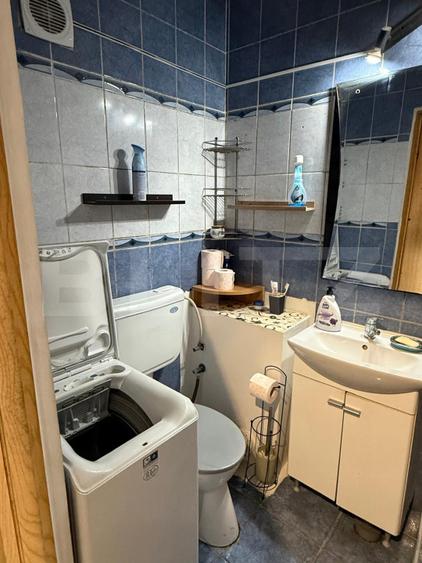 Apartament 2 camere, decomandat, mobilat si utilat, loc parcare