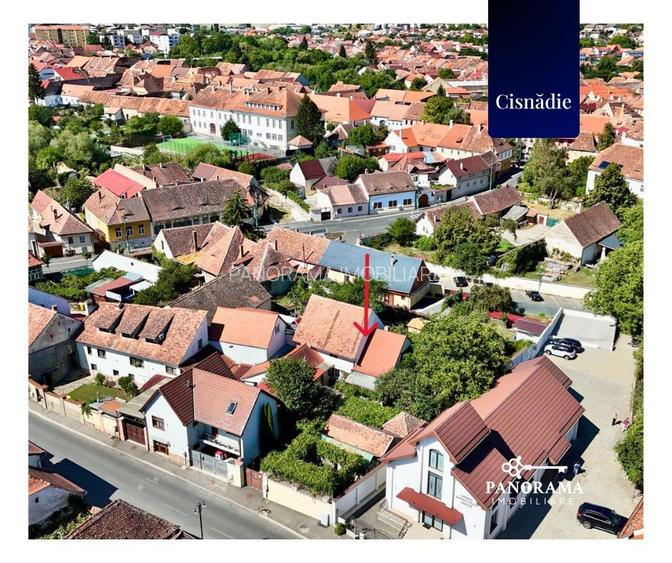 Casă cu grădină proprie, garaj, pivniță și teren în centrul Cisnădiei - 20