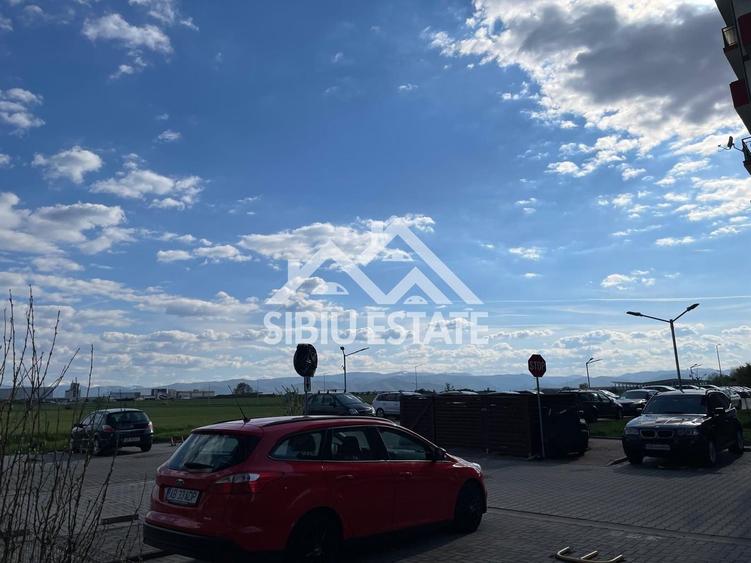 Apartament de vanzare cu 2 camere, loc de parcare, in Sibiu