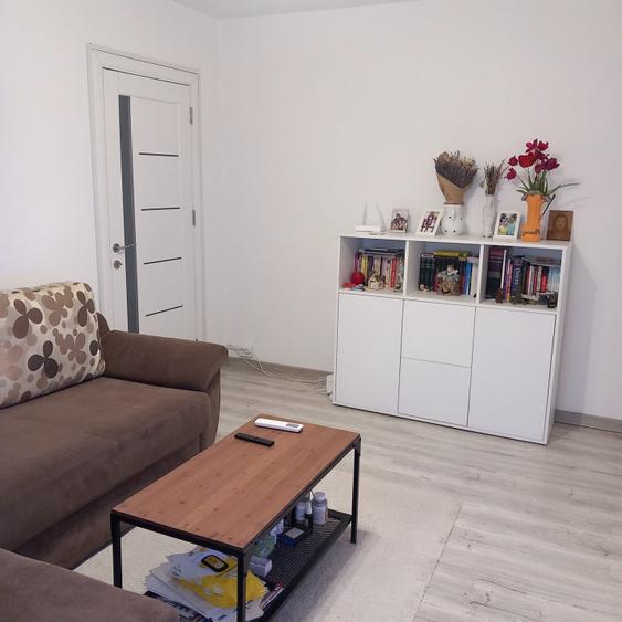 Apartament 2 camere semi, 39 mp, zona Craiovita - Scoala 30