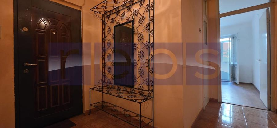 VANZARE 3 CAMERE DECOMANDAT DRISTOR