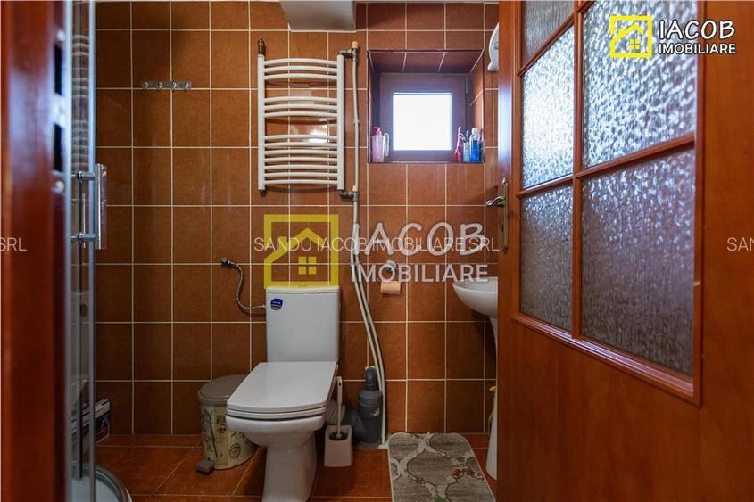 Casa P+1, cartier Serbanesti, str. Triumfului - 36