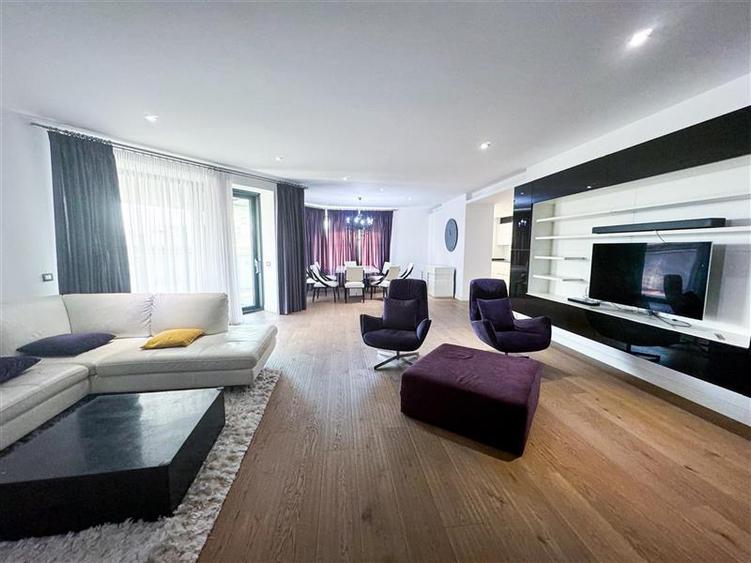 Apartament cu 4 camere de inchiriat Cortina Residence Herastrau