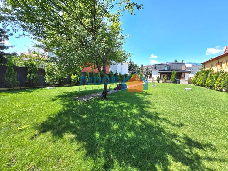 Fully Renovated Family Villa with 3 Bedrooms and 1,000 sqm Garden