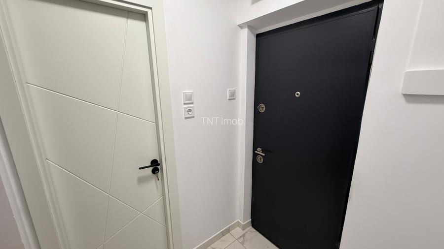 Garsoniera Dristor langa metrou, etaj 2 ! - 18