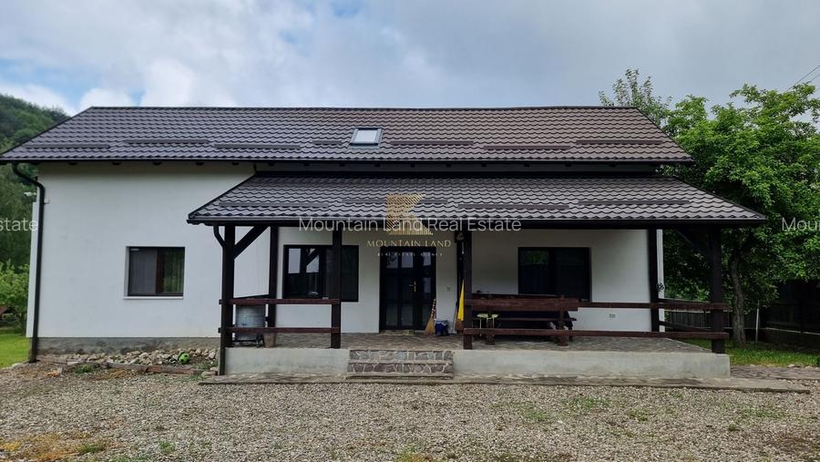 Complex turistic și proprietate deosebită de vânzare în Valea Dobârlău - 21