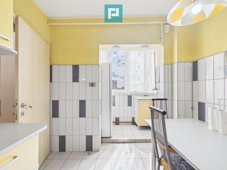 Apartament cu 3 camere și 2 băi zona Aurel Vlaicu
