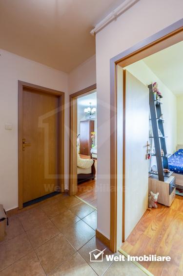 Investitie! Vanzare apartament cu 2 camere si parcare cartier Zorilor