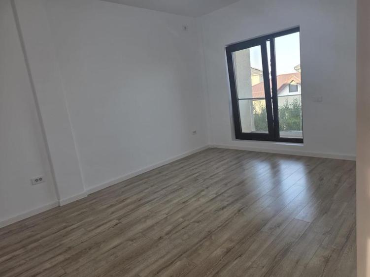 Vila P 1 Tunari