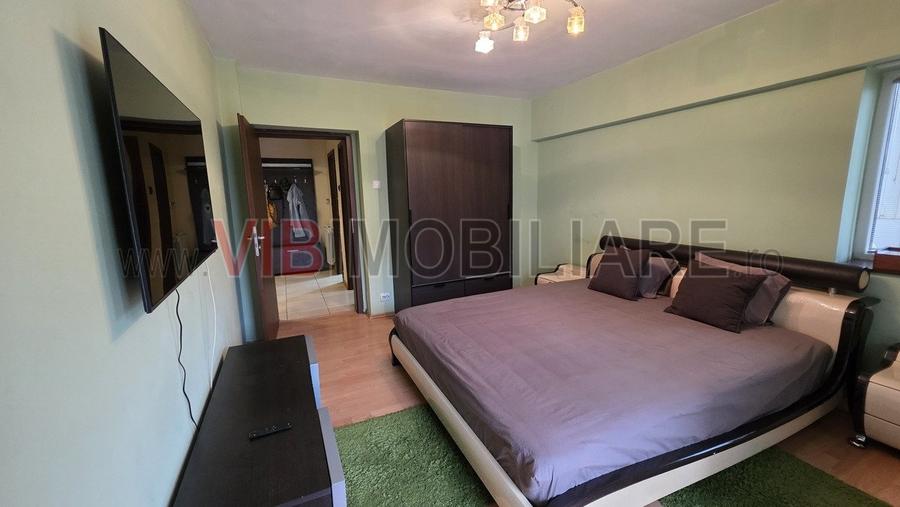 Piata Alba Iulia - Rond Alba Iulia - Unirii - loc parcare ADP - 3 balcoane