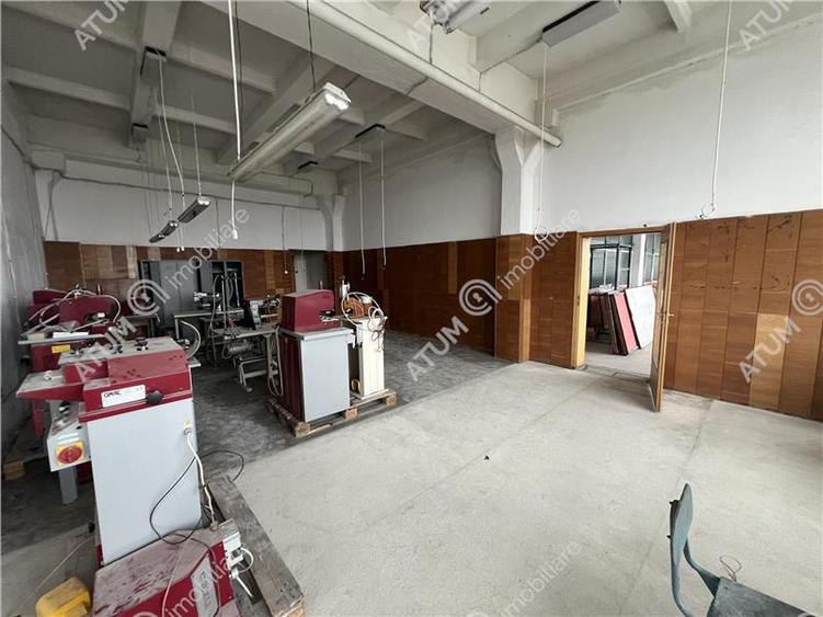 Hala industriala compartimentata in 5 spatii situat in zona Centrala