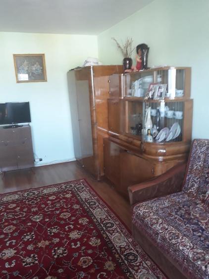 Vand apartament cu 2 camere cf. 1, decomandat, etaj 4/4, zoan Bld. Pandurilor