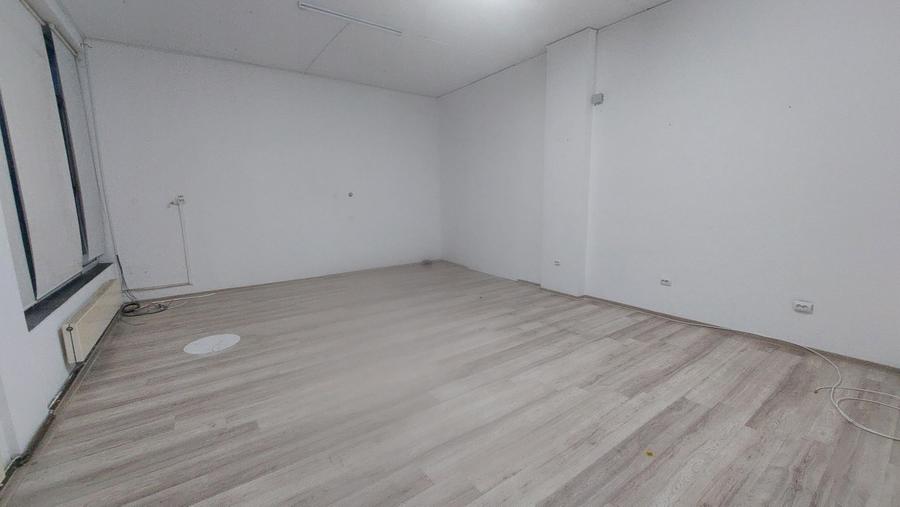 Spatiu comercial - briouri de inchiriat zona Ampoi 3
