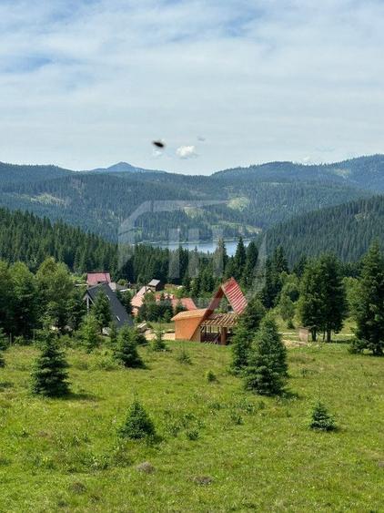 Cabana/Pensiune/Locuință cu privire la lac!