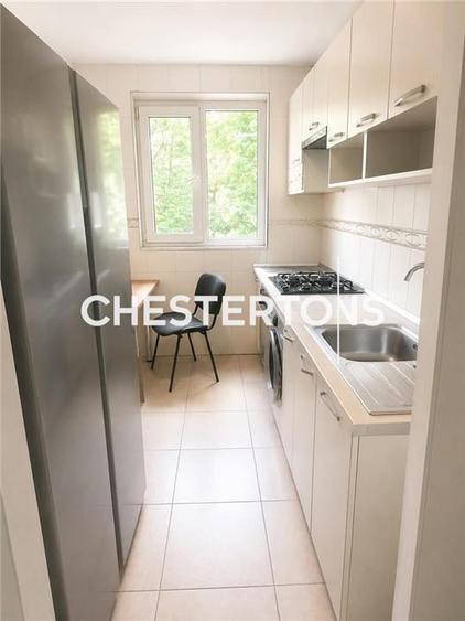 Vanzare apartament 3 camere Drumul Taberei langa parcul Moghioros si metrou