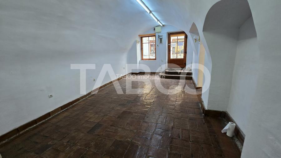 Spatiu comercial de vanzare in apropiere de Podul Minciunilor - 7