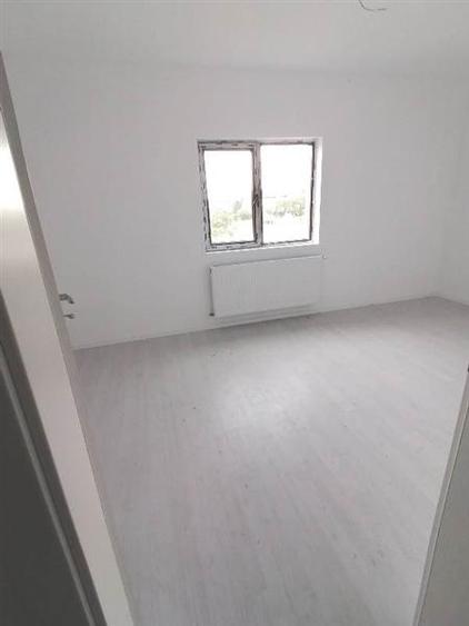 Casa-Vila - Rahova - Alexandriei- Leroy Merlin - 170000E - tva inclus - COMISIO