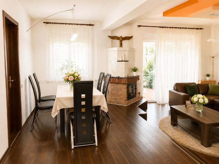 Vilă individuală, mobilată și utilată, teren 800 mp + apartament independent