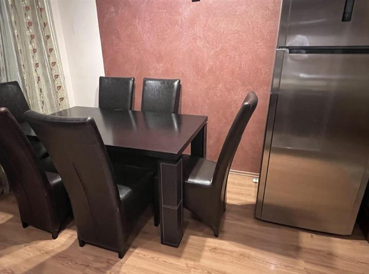 Apartament 3 Camere 67 Mp Etaj Intermediat Tudor zona Fortuna