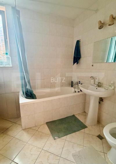 Apartament 93 mp ,boxa subsol 9 mp, Buna Ziua
