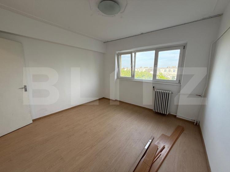 Apartament 2 ,decomandat, 50 mp - zona Malu Rosu