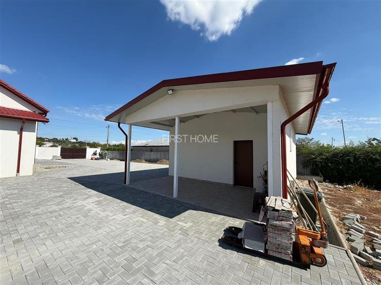 Vila deosebita Parter + Mansarda de vanzare in Odobesti - 40