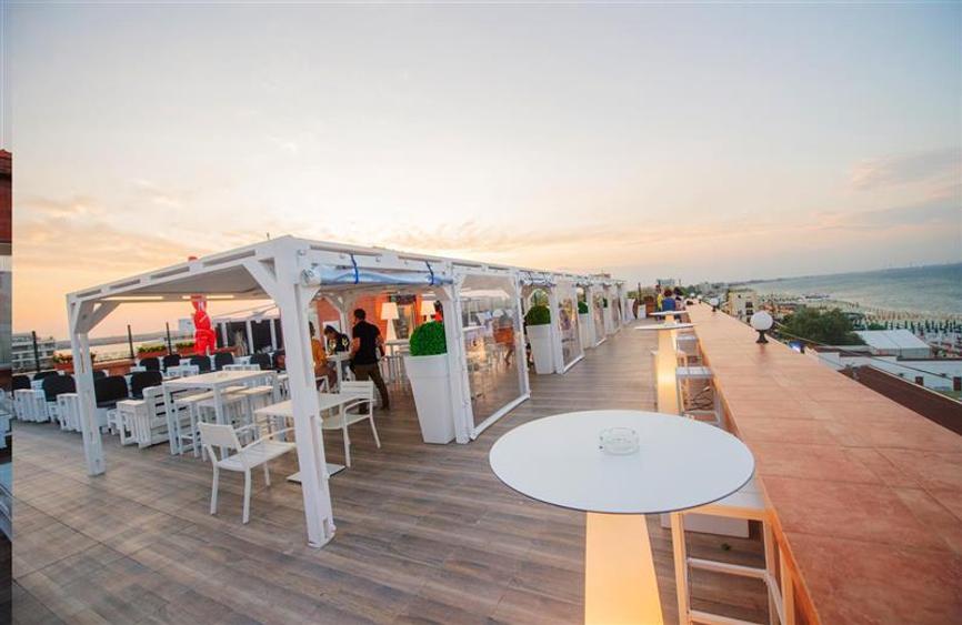 VANZARE HOTEL 4* IN MAMAIA, ZONA CAZINO