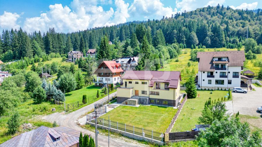 Vilă D+P+M cu teren de 1.000 mp în Predeal – 505 mp