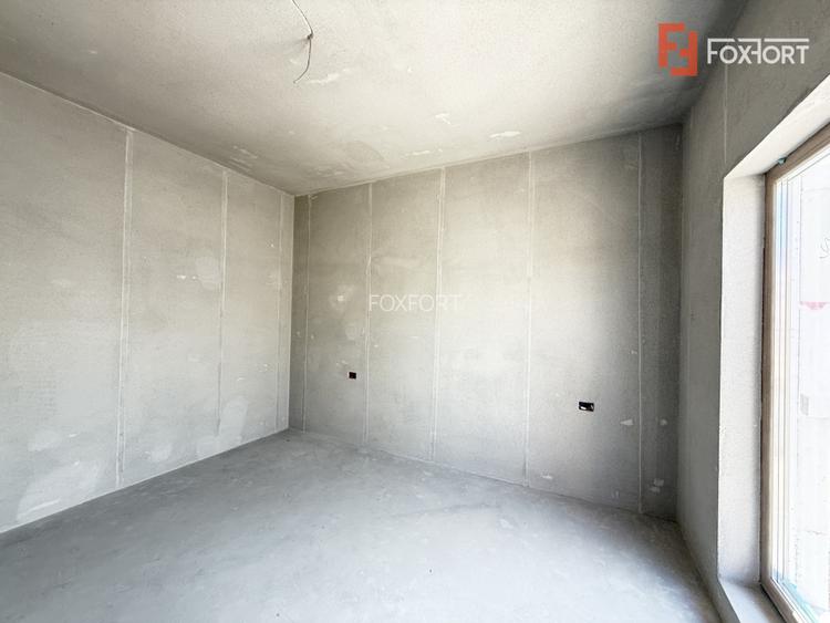 Duplex cu 4 camere | 101 mp utili | 390 mp teren | Toate utilitatile | Sacalaz - 13