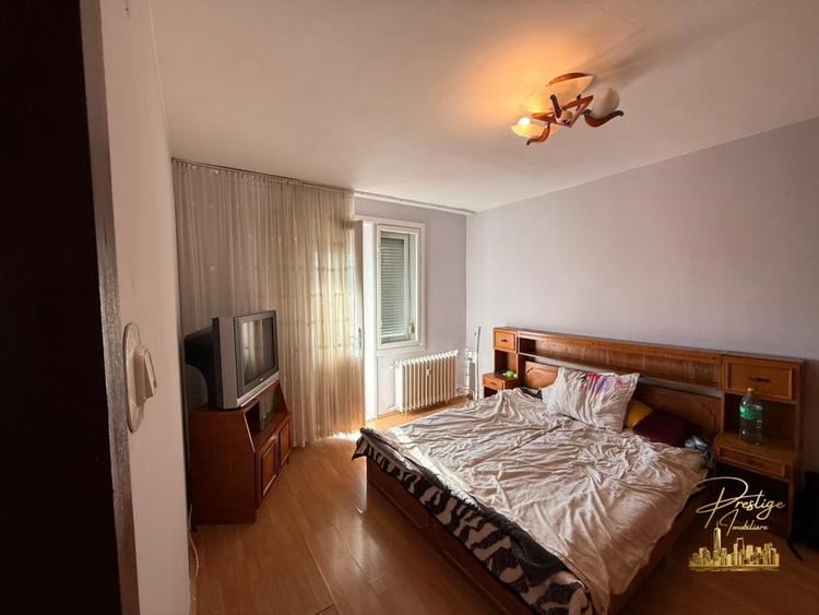 Apartament cu 3 camere de inchiriat in zona Cantemir - Oradea