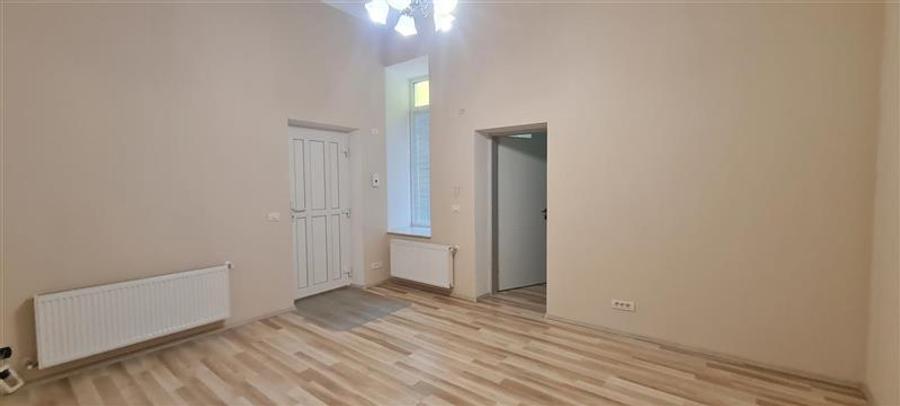 VAND APARTAMENT 3 CAMERE ULTRACENTRAL