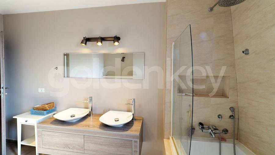 Penthouse generos cu 4 camere, 3 bai | terase 33mp | 227mpc