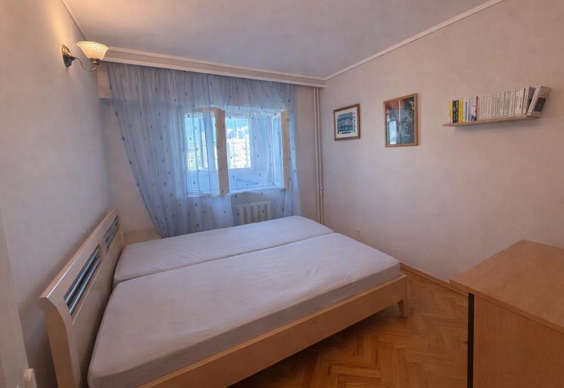 3 camere decomandat - Esplanadă Nicolina - 87 MP - etaj intermediar