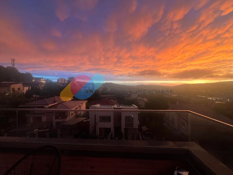 Penthouse 5 camere, 230 mp, Gruia – vilă exclusivistă, terasă 50 mp