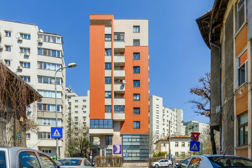 Apartament 3 camere Banu Manta - Piata Victoriei | Bloc 2009 | Parcare Subterana