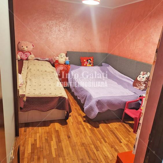 | Casa Renovata | Curte 273 mp | Str. Miron Costin, Galati | - 7
