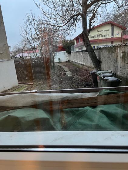 Apartament 2 Camere – ZONA CENTRALĂ – Parter cu Teren și Acces Exterior