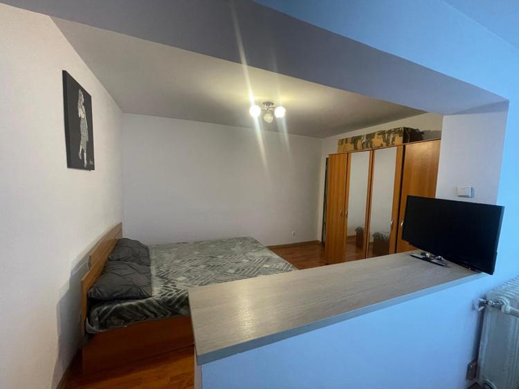 Apartament spatios 2 camere, zona Valea Rosie - aproape de Piata