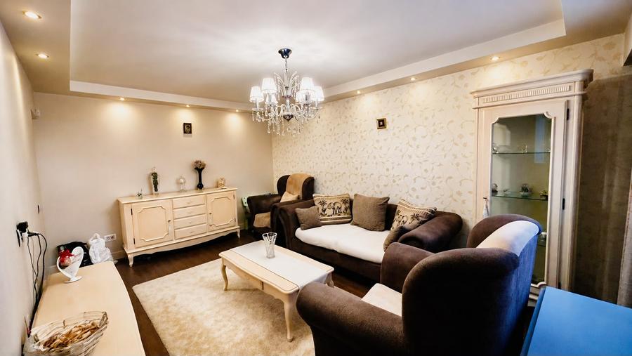 Apartament 3 camere Trocadero ,Loc Parcare