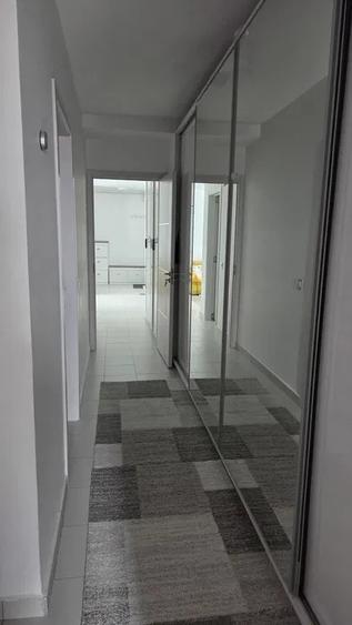 Apartament 3 Camere /Metrou Pacii / Loc de Parcare Inclus