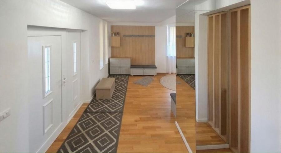 Vanzare vila 4 camere, mobilata, direct proprietar, in Ploiesti, Cartier Albert