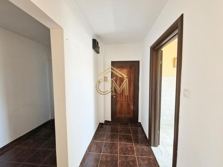 Apartament 4 Camere-2 Bai-2 Balcoane- Pivnita-80 MP