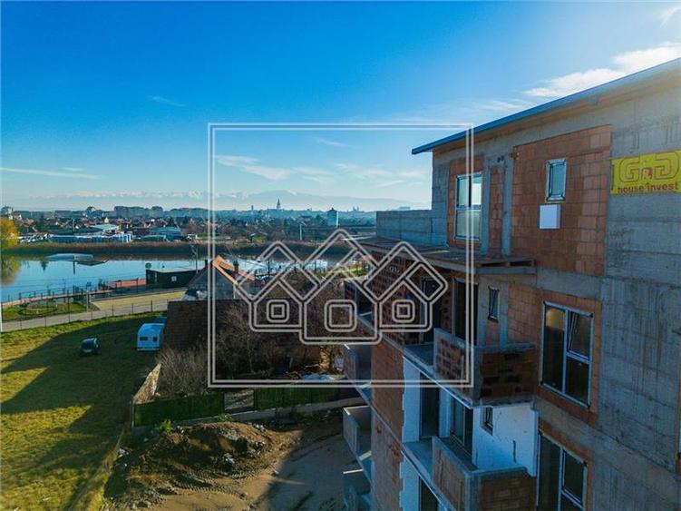 Apartament 2 camere la cheie + curte proprie, bloc nou